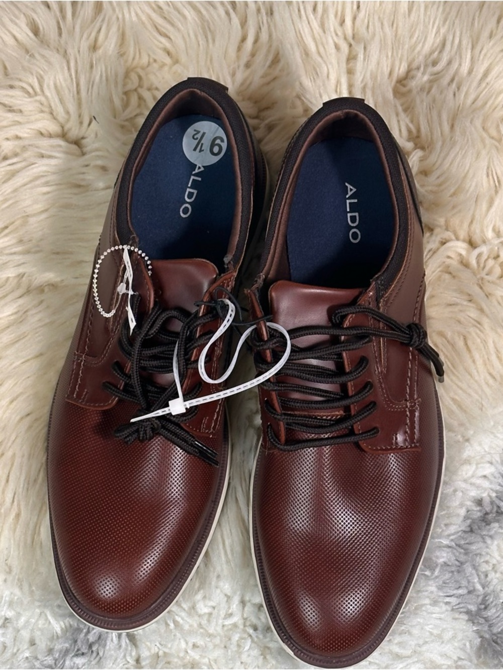 ALDO Men's Burgundy/Brown Perforated Leather Lace-Up Oxfords
